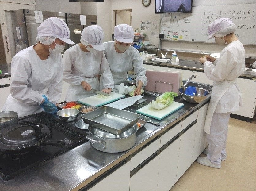 女子栄養大学　調理実習用白衣　4点フルセット 楽天市場】栄養士白衣の通販